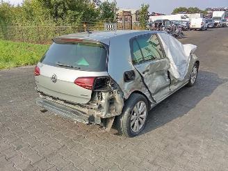 Démontage voiture Volkswagen Golf 1.6 TDi 2014/8