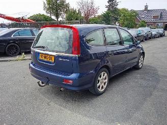 Vaurioauto  passenger cars Honda Stream 1.7 16v 2003/8