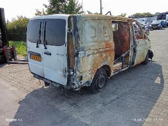 demontáž dodávky Mercedes Vito 114 CDi 2015/7