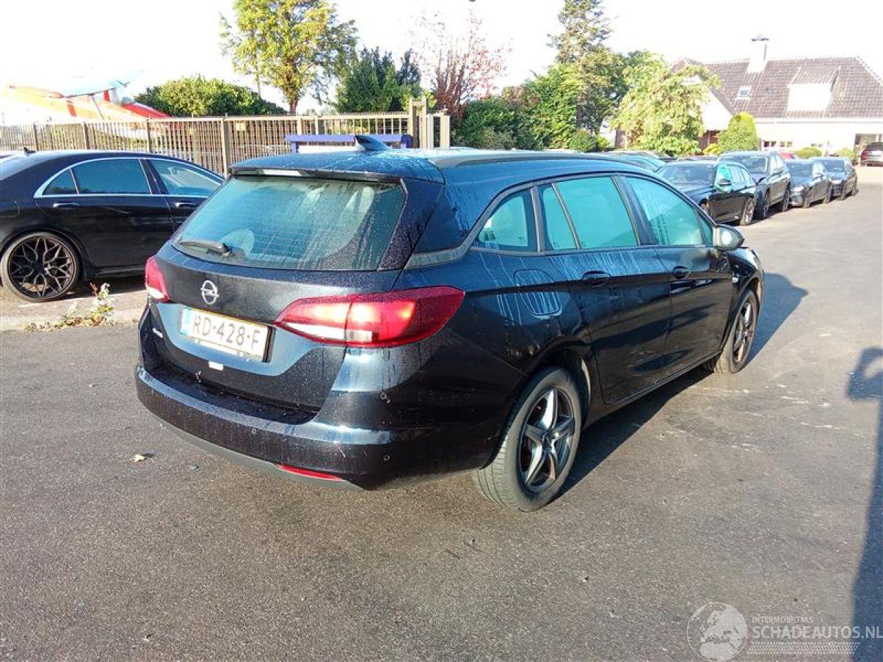 Opel Astra SPORTS TOURER 1.0 Turbo