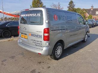damaged commercial vehicles Toyota Proace 2.0 D-4D 2023/8