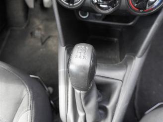 Peugeot 208 1.2 Vti picture 12