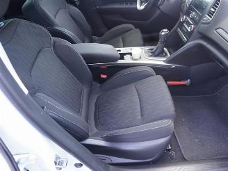 Renault Mégane Estate 1.3 TCe 115 picture 10