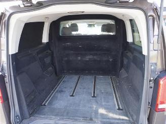 Mercedes Vito TOURER DC 116CDI picture 11