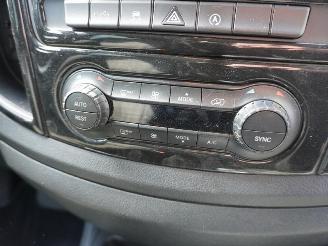 Mercedes Vito TOURER DC 116CDI picture 6