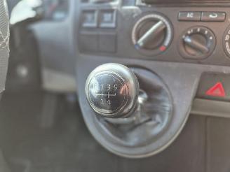 Volkswagen Transporter T5 Van 1.9 TDi (BRR) picture 12