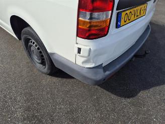 Volkswagen Transporter T5 Van 1.9 TDi (BRR) picture 8