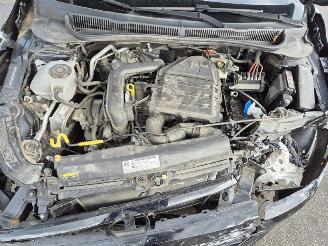 Volkswagen Polo Hatchback 5-drs 1.0 TSI 12V (CHZL) picture 5