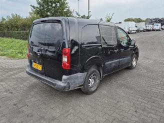 Salvage car Peugeot Partner 1.6 HDI 90 16V (DV6ATED4(9HX)) 2009/2