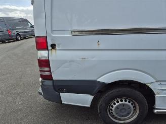 Mercedes Sprinter 216 CDI 16V picture 7