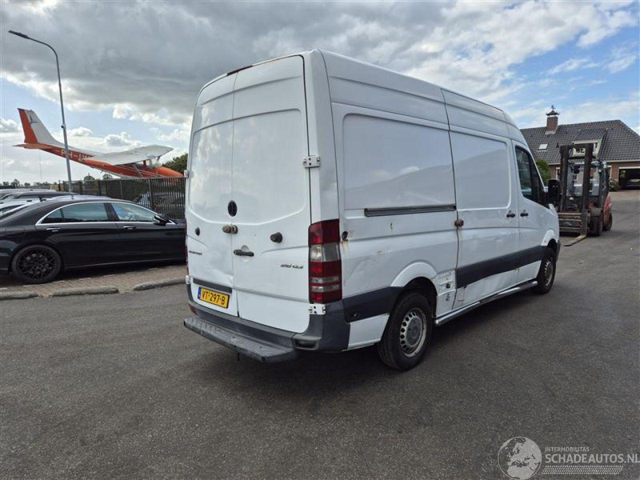 Mercedes Sprinter 216 CDI 16V