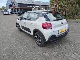 Citroën C3 1.2 Vti 12V picture 2