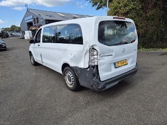 Mercedes Vito 2.2 114 CDI 16V picture 2