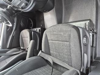 Mercedes Vito 2.2 114 CDI 16V picture 13