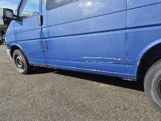 Volkswagen Transporter 2.5 TDI picture 7