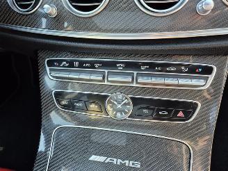 Mercedes E-klasse 4.0 V8 Turbo picture 9