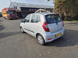 Hyundai I-10 1.1i 12V picture 2