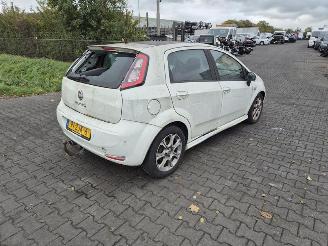 disassembly passenger cars Fiat Punto 1.3 16V 2012/11