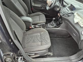 Ford Fiesta 1.0 12V picture 10