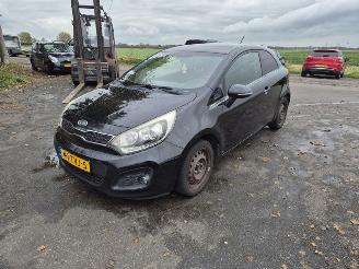 Kia Rio 1.2 16V picture 3