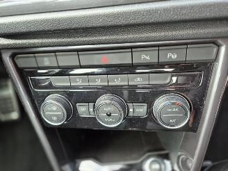 Volkswagen T-Roc 1.0 TSI 12V picture 10