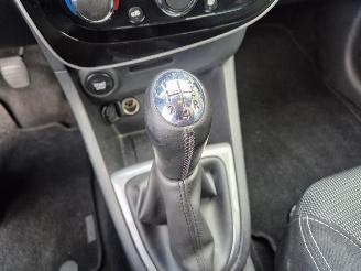 Renault Clio 1.5 dCi picture 8