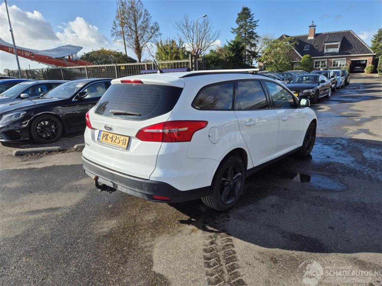 Ford Focus 1.0 12V