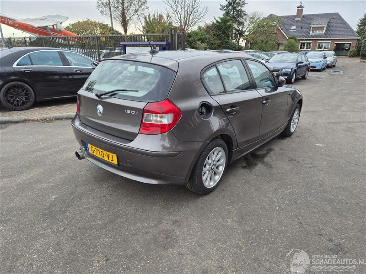 BMW 1-serie 120I 16V