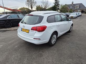 škoda osobní automobily Opel Astra 1.7 CDTi 16V 2013/11