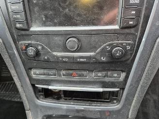 Ford Mondeo 1.6 TDCi 16V picture 6