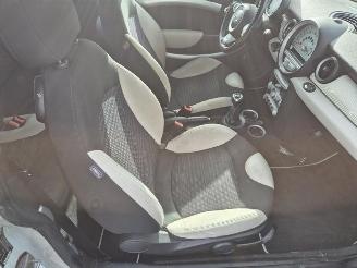 Mini Cooper 1.6 16V picture 8