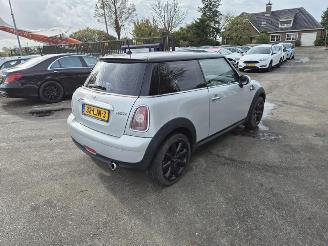 Unfallwagen Mini Cooper 1.6 16V 2010/4