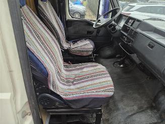 Peugeot  J5 picture 6