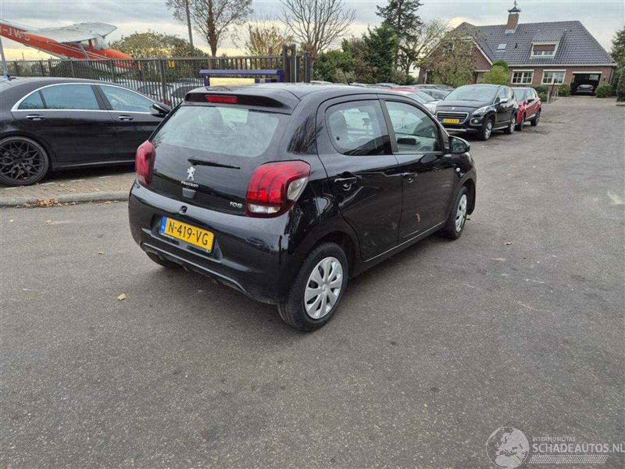 Peugeot 108 1.0 VVT-i