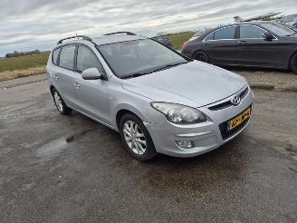 Hyundai I-30 Crosswagon 1.6 CVVT picture 4