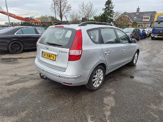 Schadeauto Hyundai I-30 Crosswagon 1.6 CVVT 2010/1