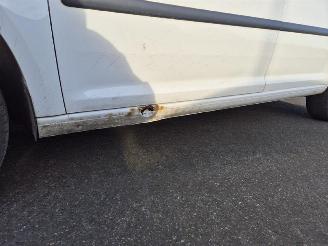 Volkswagen Caddy 1..6 TDi picture 5