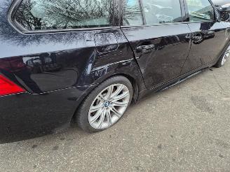 BMW 5-serie Touring 530i picture 7