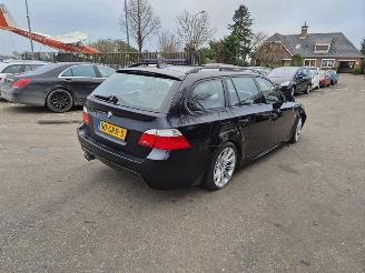 Schadeauto BMW 5-serie Touring 530i 2008/8