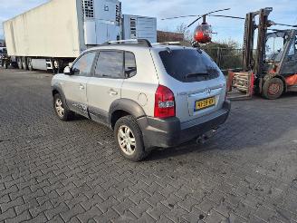 Hyundai Tucson 2.0 16v picture 2