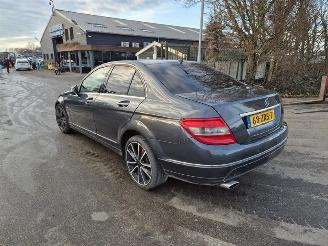 Mercedes C-klasse 220 CDi picture 2
