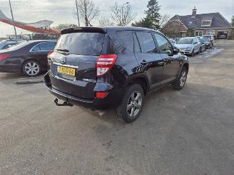 Unfallwagen Toyota Rav-4 2.0 2012/3