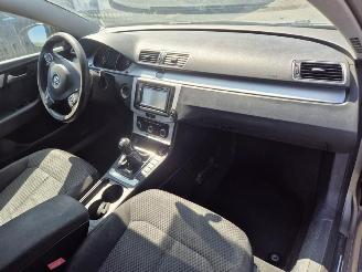 Volkswagen Passat 1.6 TDi picture 12