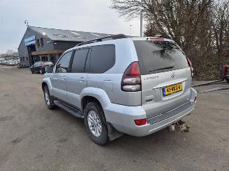 Toyota Landcruiser 3.0 D-4D picture 2