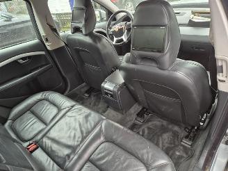 Volvo V-70 2.0 T picture 10