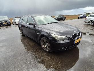 BMW 5-serie 525i Touring picture 4