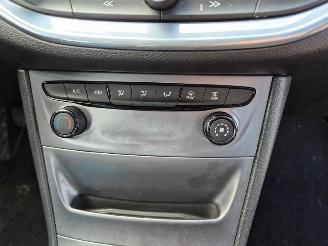 Opel Astra SPORTS TOURER 1.6 CDTi picture 12