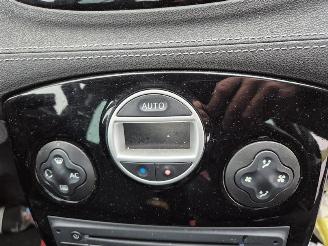 Renault Clio 1.5 dCi picture 6