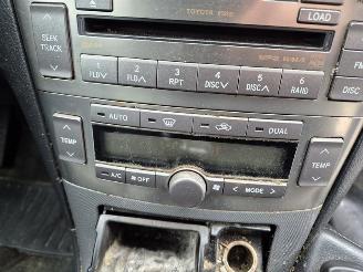 Toyota Avensis wagon 2.4 picture 6