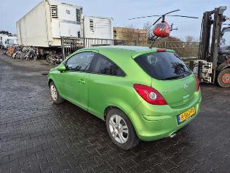 Opel Corsa 1.4 picture 2